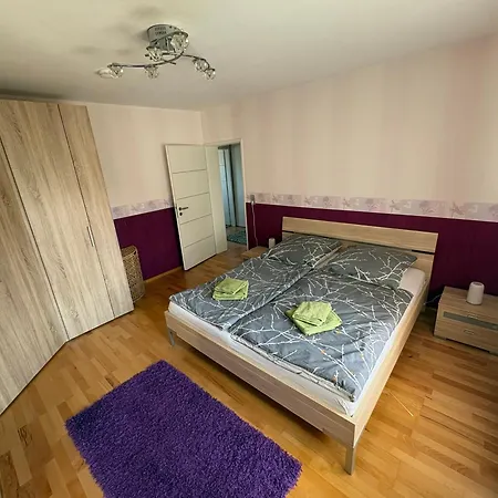 Stilvolle Ferienwohnung, Bis Zu 5 Gaeste Mit Kamin Апартаменты Кассель
