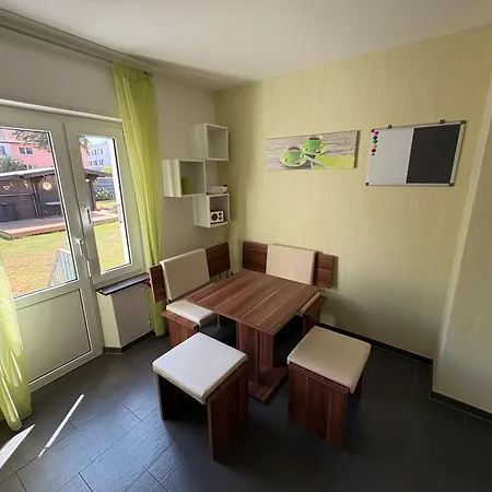 Stilvolle Ferienwohnung, Bis Zu 5 Gaeste Mit Kamin Апартаменты Кассель