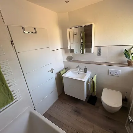 Апартаменты Stilvolle Ferienwohnung, Bis Zu 5 Gaeste Mit Kamin
