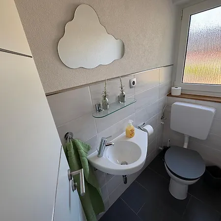 Stilvolle Ferienwohnung, Bis Zu 5 Gaeste Mit Kamin