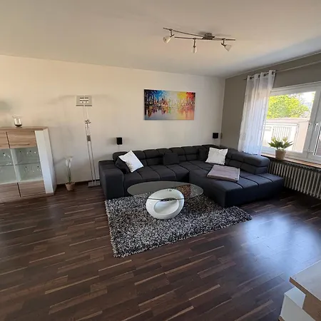 Апартаменты Stilvolle Ferienwohnung, Bis Zu 5 Gaeste Mit Kamin *